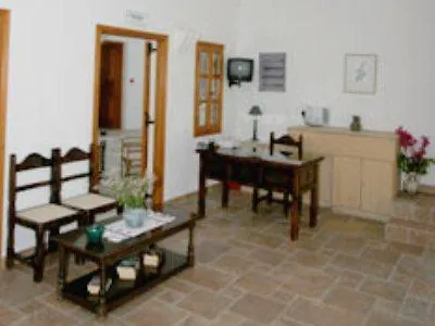 Roussos Maison d'hôtes