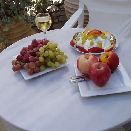 Casa de hóspedes Roussos 4*